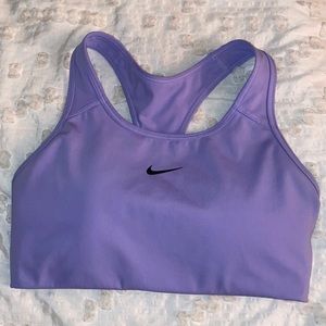 nike sports bra size medium